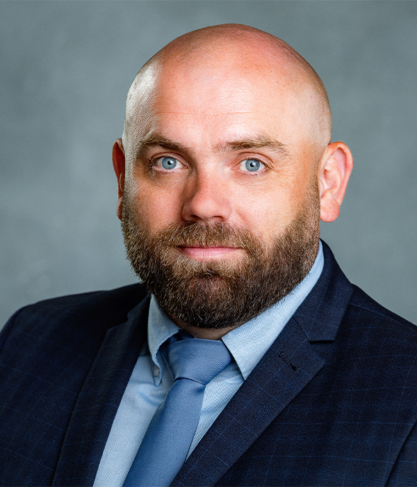 Darren Ellis